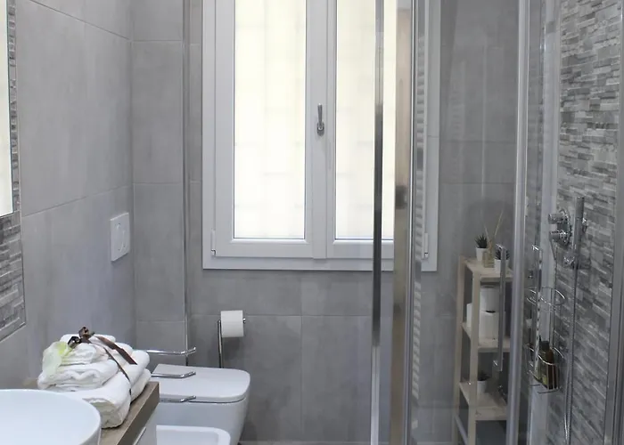 Biancospino - Maison Louise Bologna, Sant'orsola شقة بولونيا